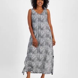 J M COLLECTION Dress. Size Small